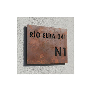 Número de Casa Cuadrado 30x30 Óxido