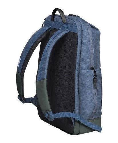 Mochila Almont Classic Deluxe Laptop Azul Victorinox 602143