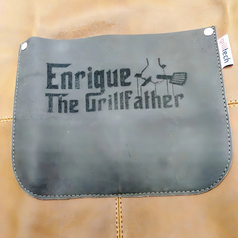 Delantal Pechera Parrillera Experto Cognac + Grabado Láser