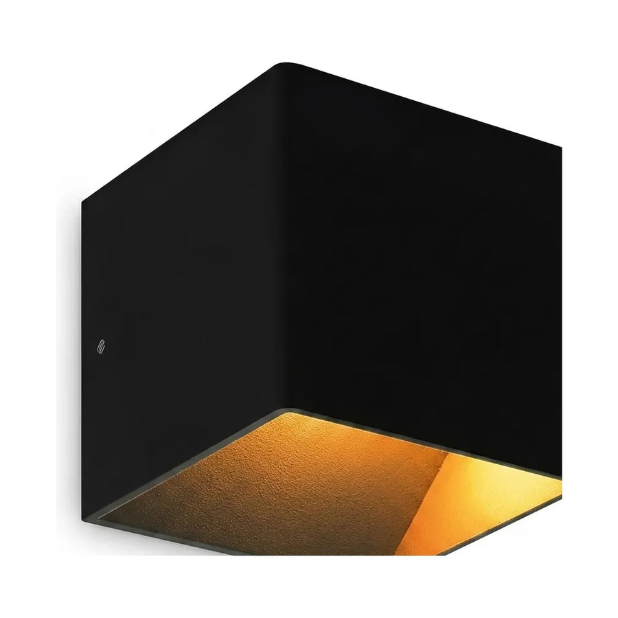 Aplique de Pared LED Cubo Negro Luz Cálida 3000K