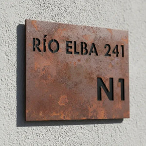 Número de Casa Cuadrado 30x30 Óxido