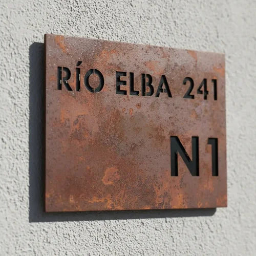 Número de Casa Cuadrado 30x30 Óxido
