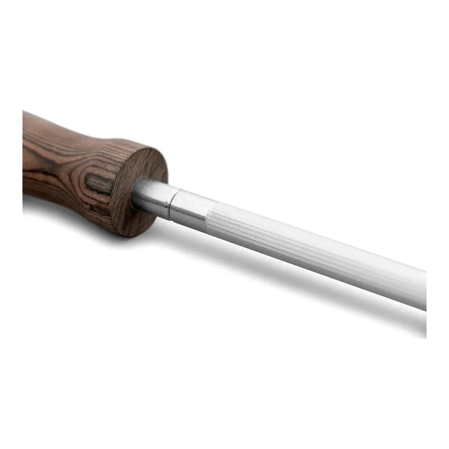 Set Parrillero Feroz: Cuchillo, Tenaza y Chaira con Porta Cuchillos + Grabado