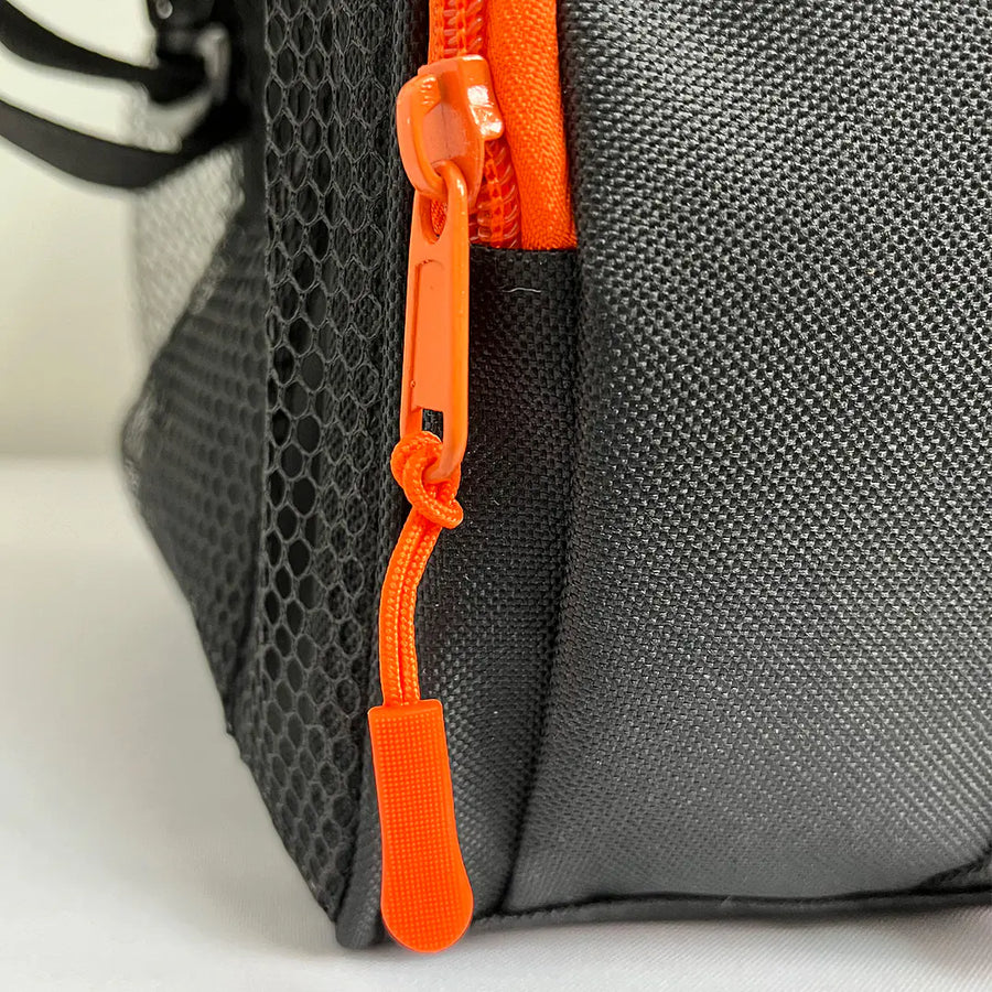 Detalle del bolsillo de malla del bolso cooler Kangkawe 32 litros