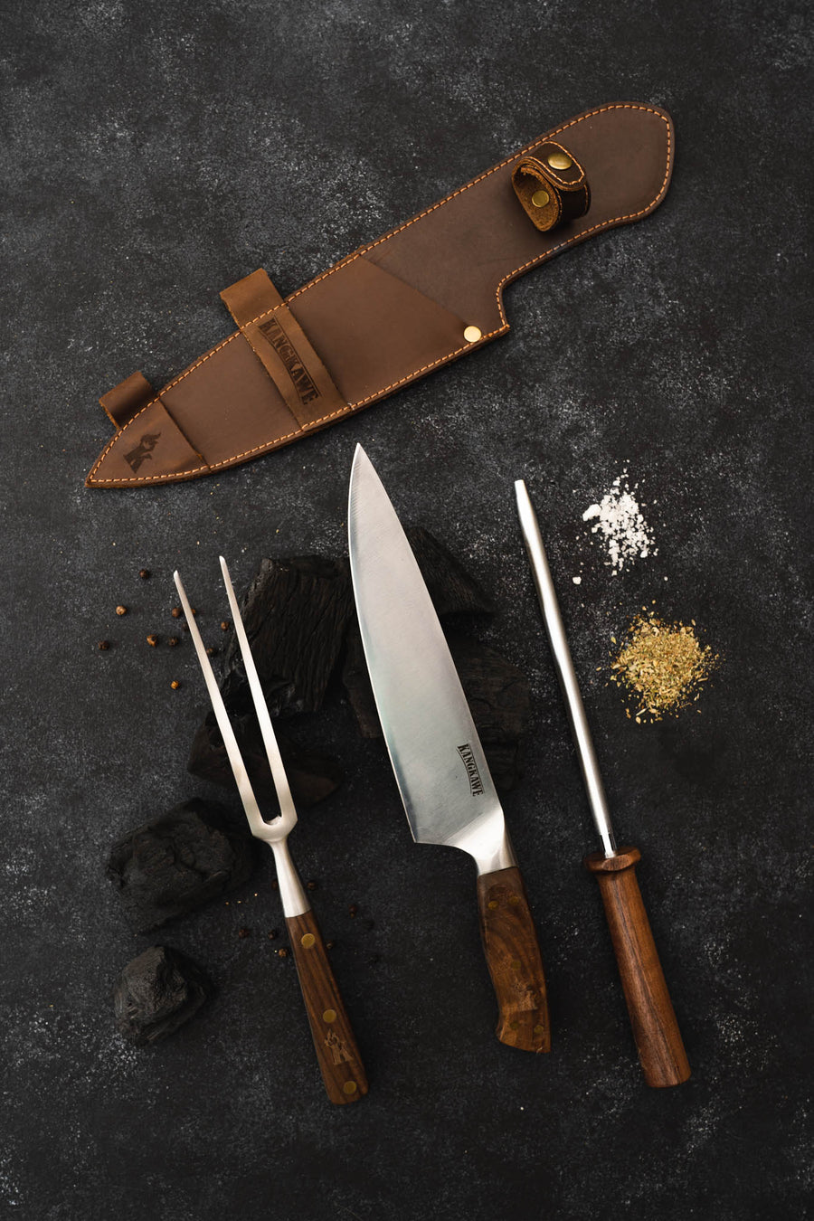 Trilogía en Cuero Kangkawe: Pincho Pro + Cuchillo Catemu + Astil + Grabado Láser