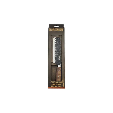 Cuchillo santoku Pulmahue martillado Kangkawe en su caja original