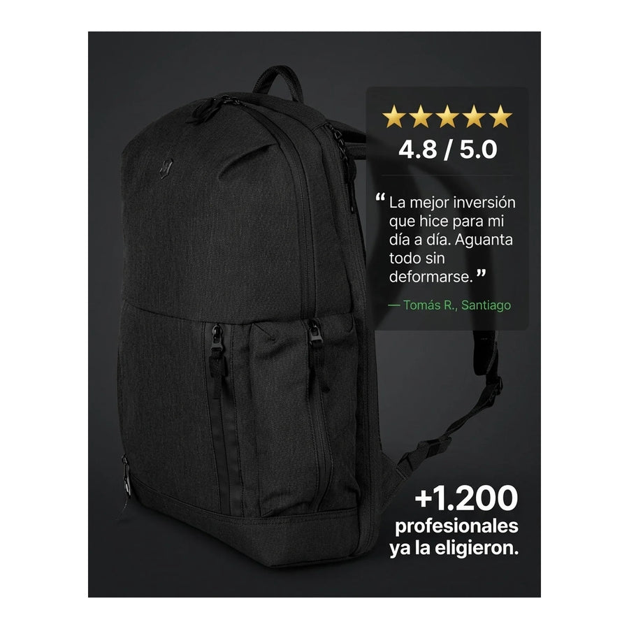 Mochila Almont Deluxe Laptop Color Negro Victorinox 602641