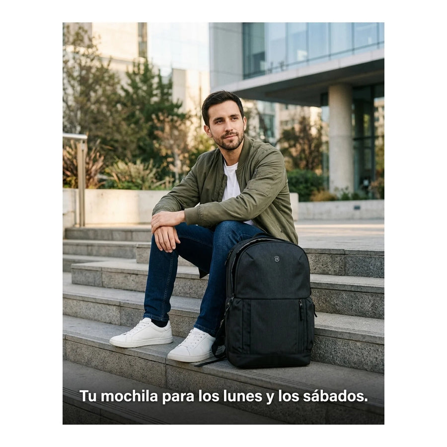 Mochila Almont Deluxe Laptop Color Negro Victorinox 602641
