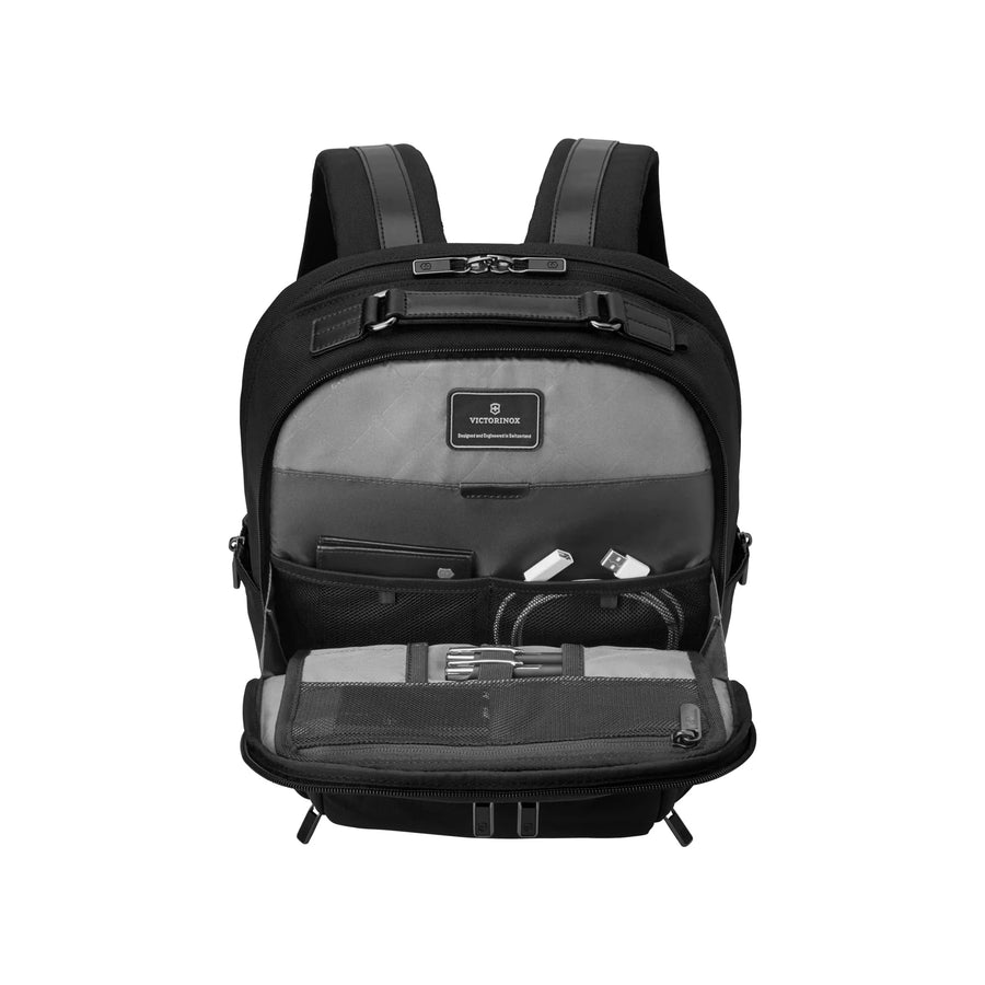 Mochila Werks Cordura Compact Backpack Victorinox 611474