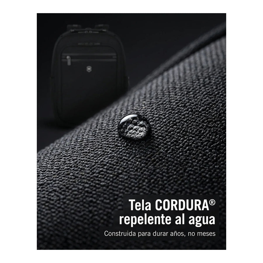 Mochila Werks Cordura Compact Backpack Victorinox 611474