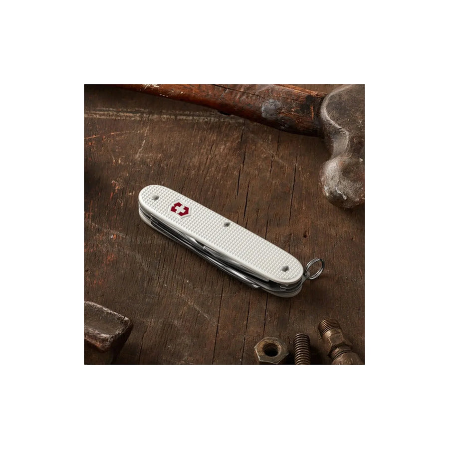 Navaja Cortapluma  Victorinox Farmer Alox 0.8241.26 Granja + Grabado Personalizado