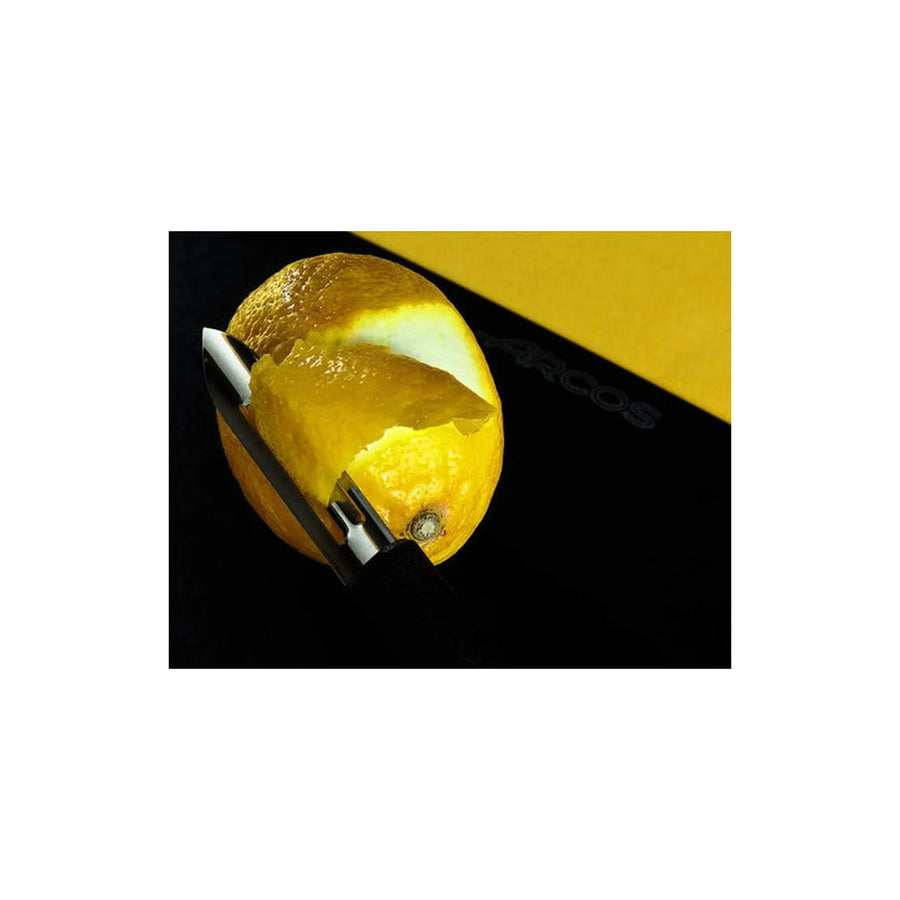 Pelador de Verduras Arcos Skin Spark 6cm Profesional