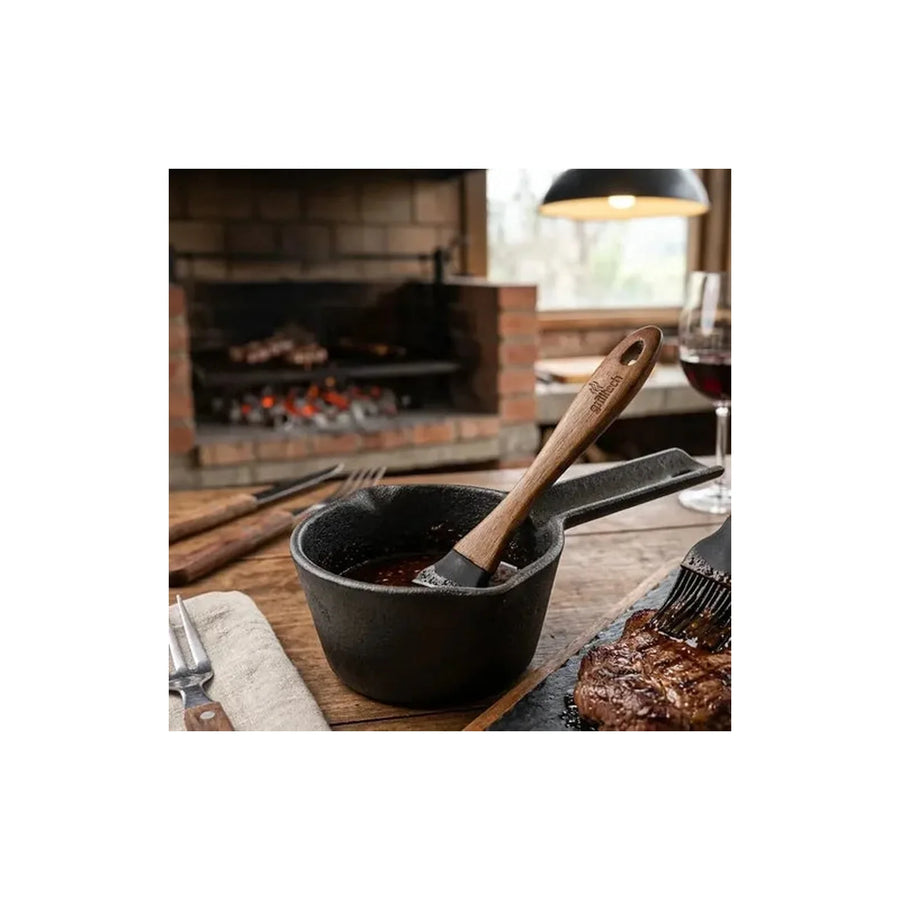 Salsero Hierro Fundido + Brocha Silicona Carnes Adobar Asado