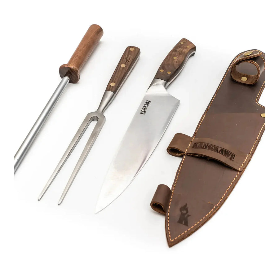 Trilogía en cuero Kangkawe pincho, cuchillo Catemu y astil en vista lateral