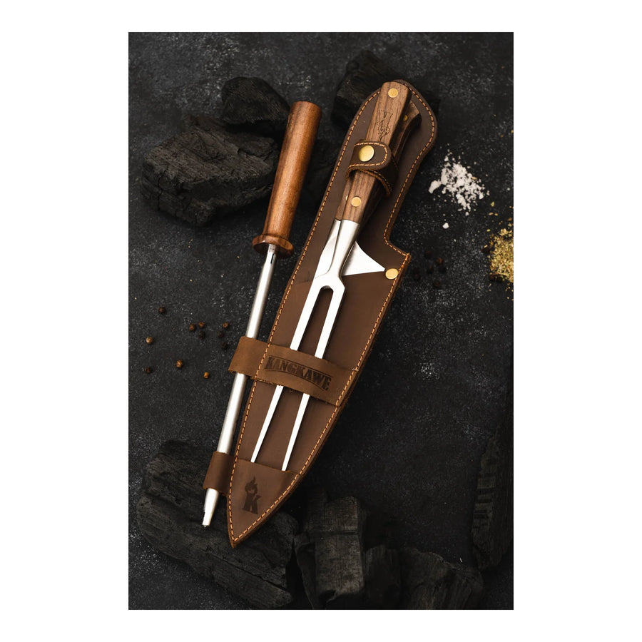Trilogía en Cuero Kangkawe: Pincho Pro + Cuchillo Catemu + Astil + Grabado Láser