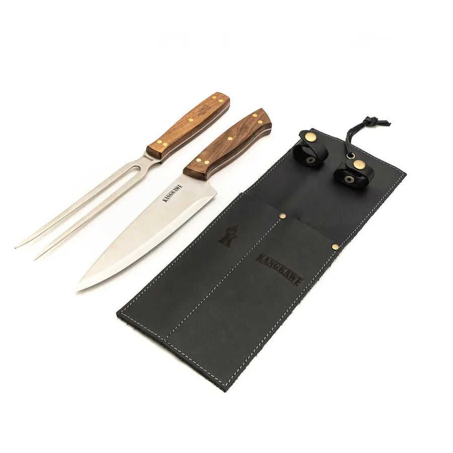 Set parrillero Kangkawe con funda de cuero negra completo con todas sus piezas