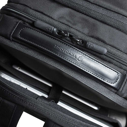 Mochila Deluxe Travel Laptop Backpack Victorinox 602155
