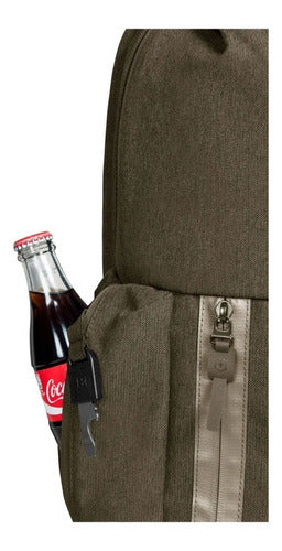 Mochila Almont Classic Deluxe Laptop Oliva Victorinox 602144